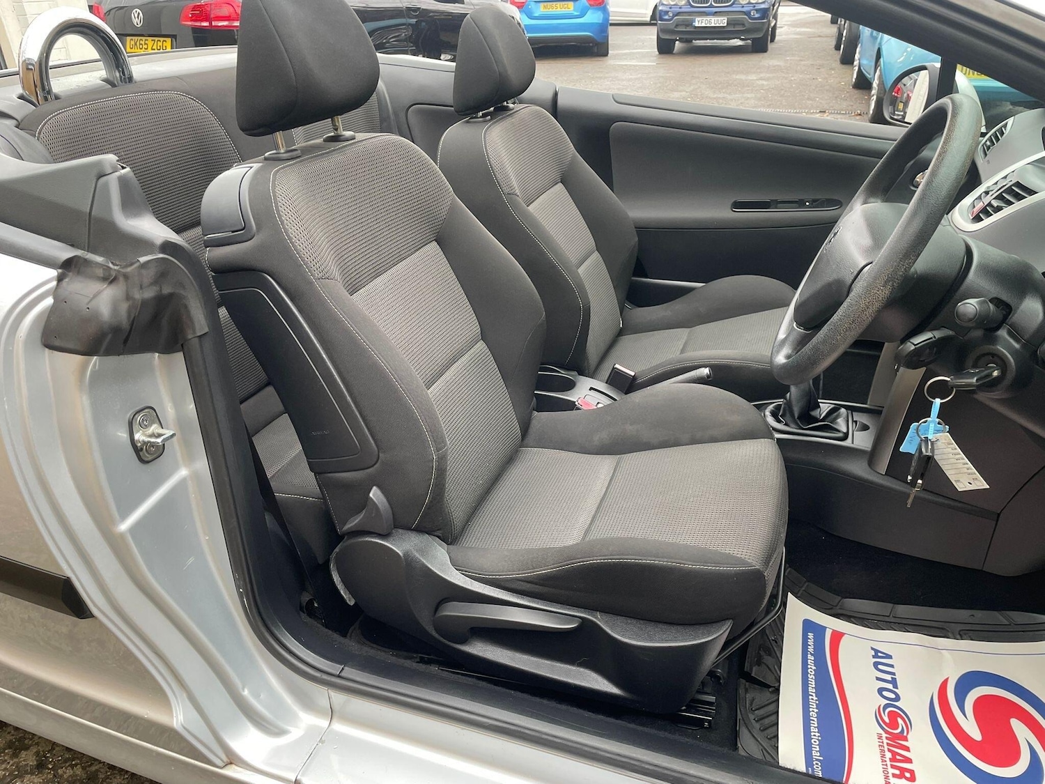 Used Peugeot 207 2010 for sale - 76667237: Photo 9