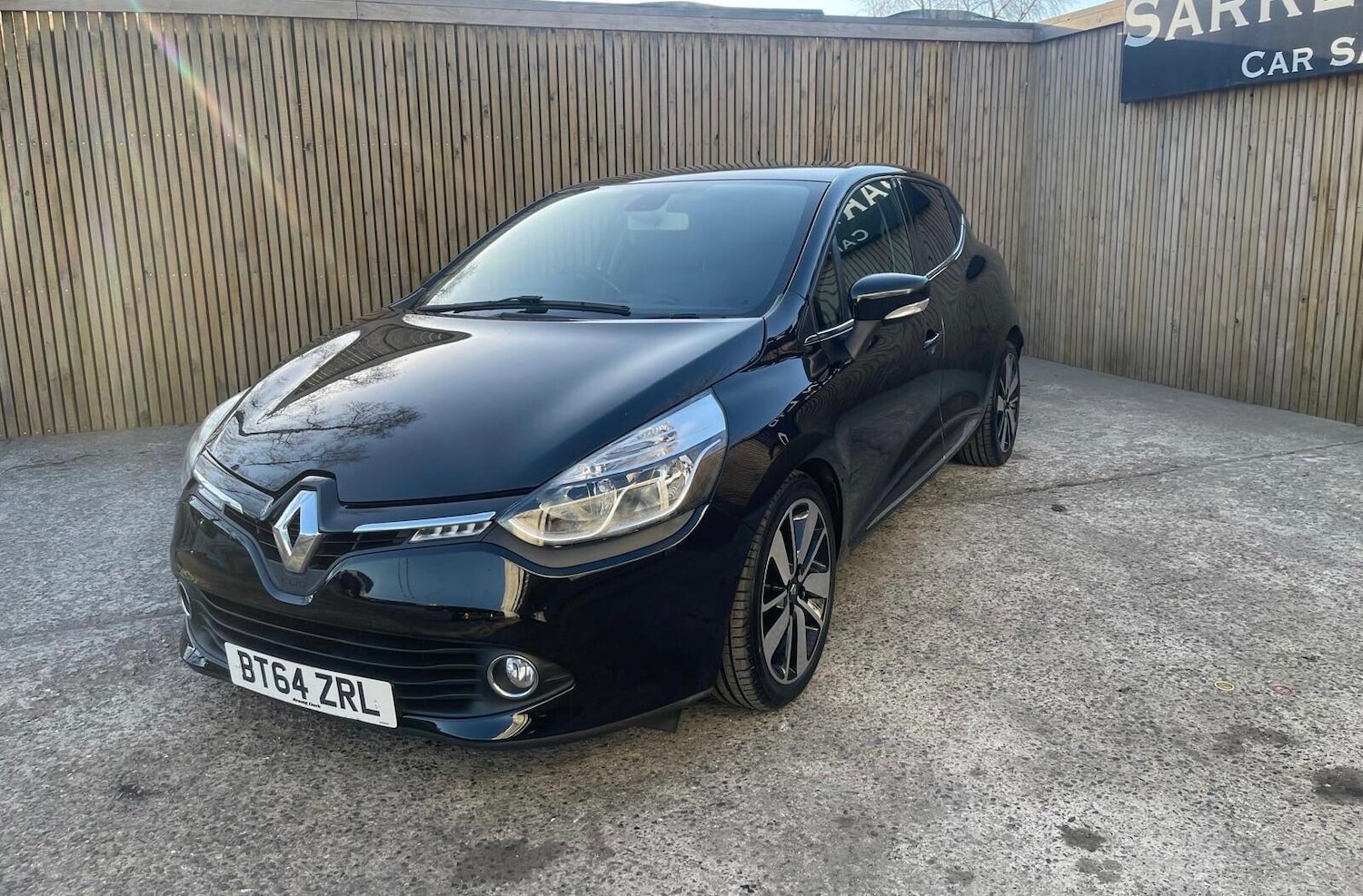 Used Renault Clio for sale - 77926079: Photo 52