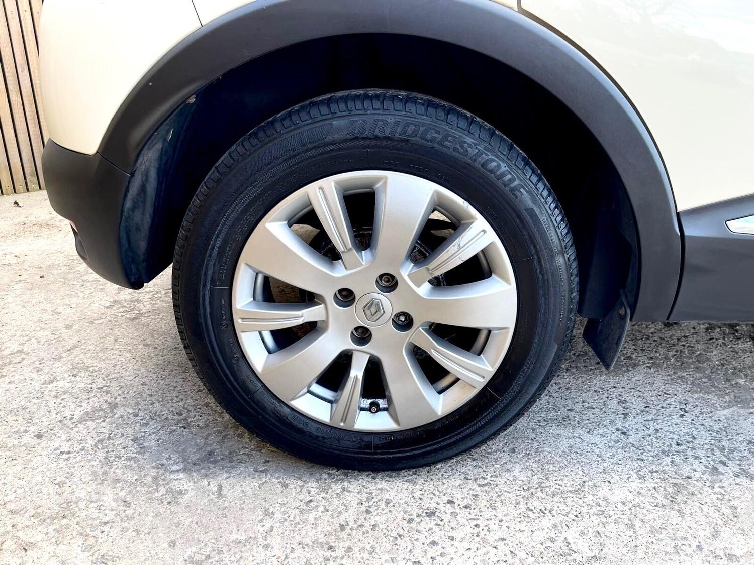 Used Renault Captur 2015 for sale - 77909028: Photo 20