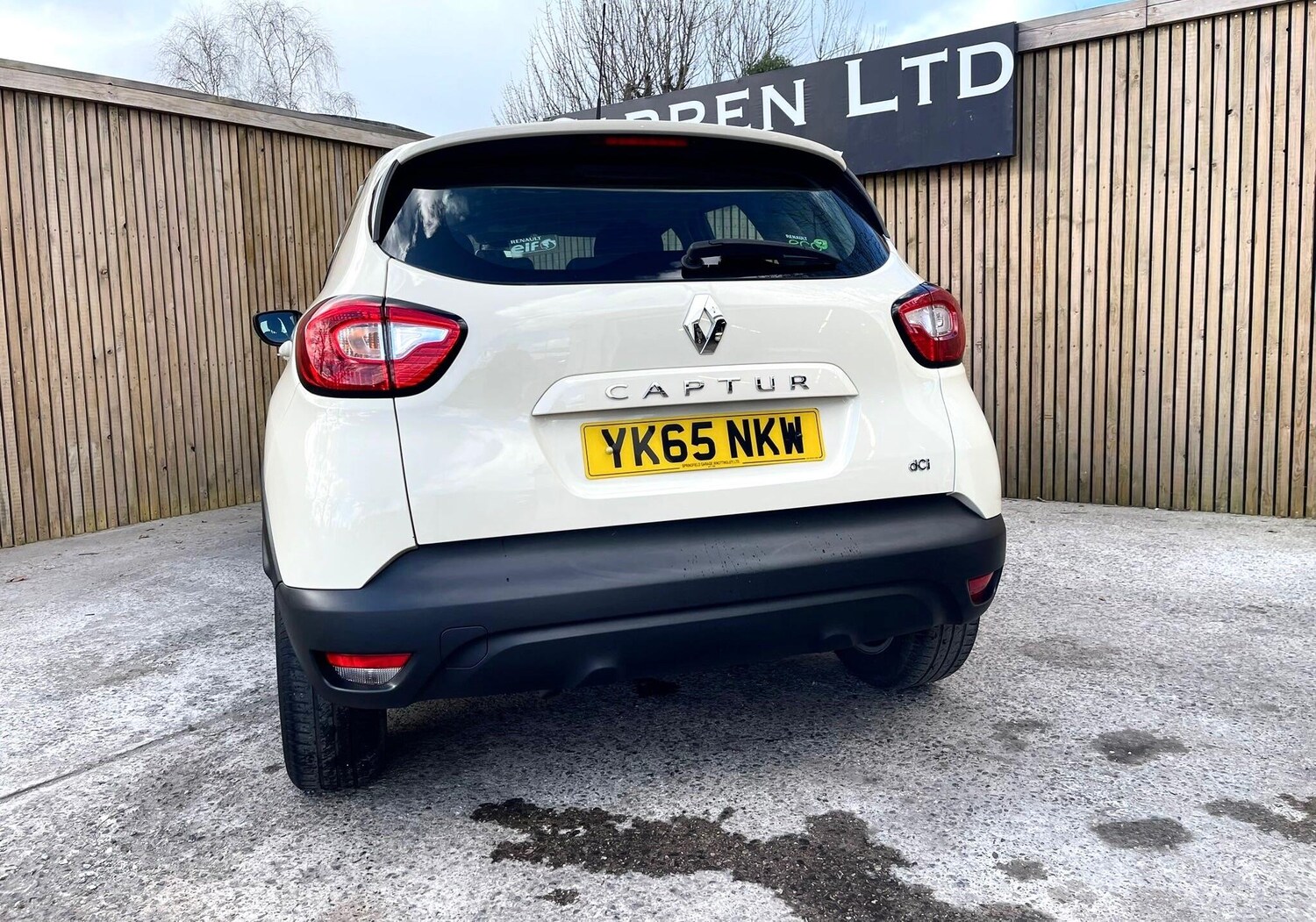 Used Renault Captur 2015 for sale - 77909028: Photo 36