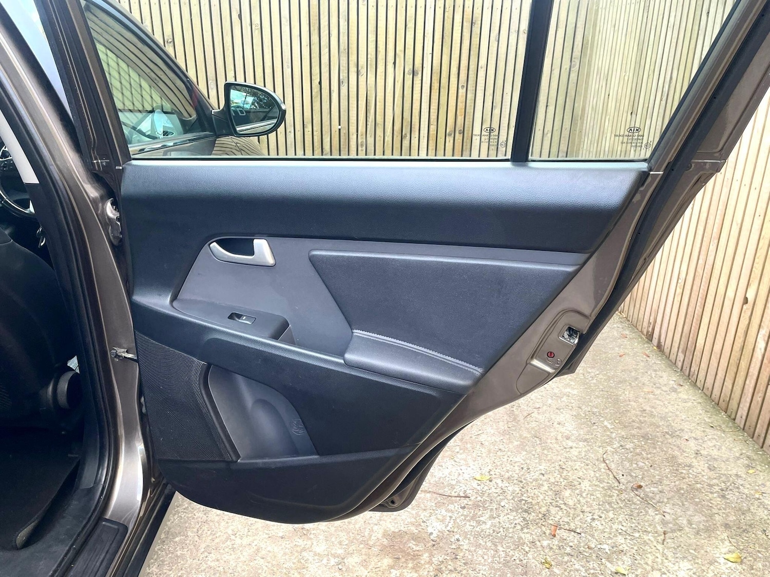 Used Kia Sportage 2011 for sale - 76388505: Photo 40