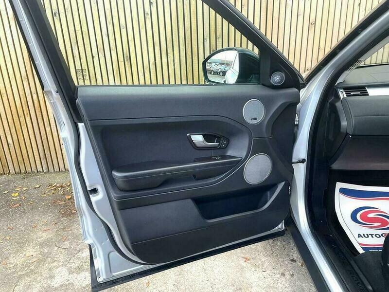 Used Land Rover Range Rover Evoque 2015 for sale - 76753030: Photo 47