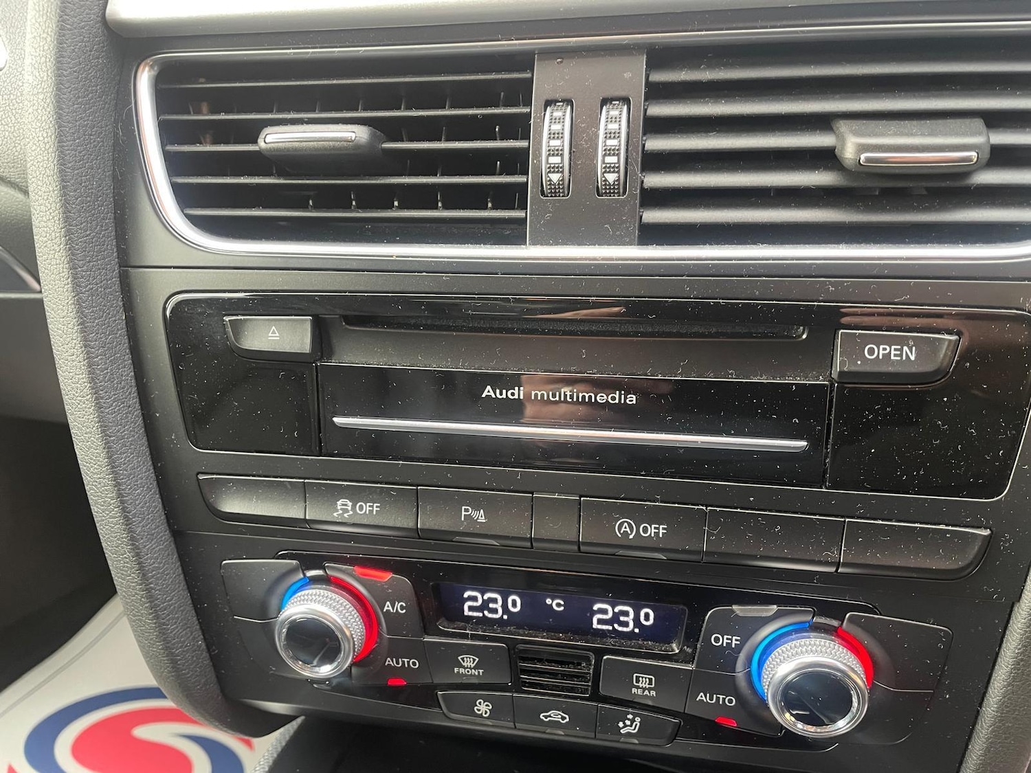 Used Audi A4 2015 for sale - 76409367: Photo 13