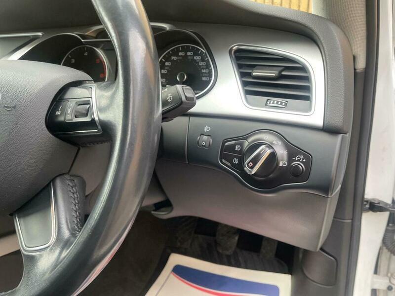 Used Audi A4 2015 for sale - 76409367: Photo 42