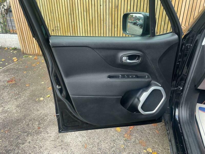 Used Jeep Renegade 2017 for sale - 76318217: Photo 39