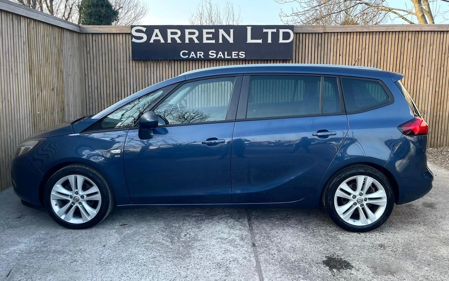 Used Vauxhall Zafira 2015 for sale - 77982470: Photo 4