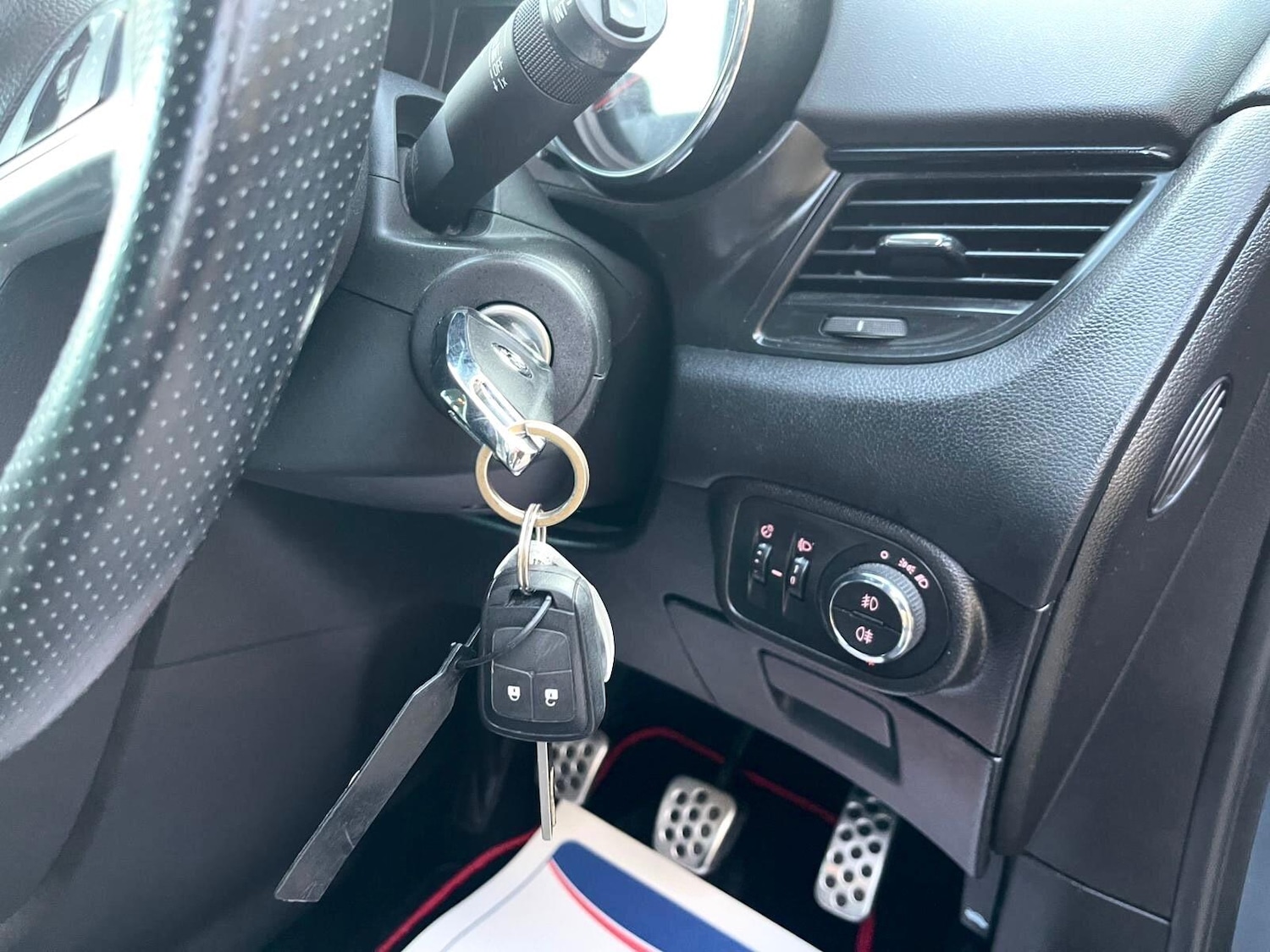 Used Vauxhall Zafira 2015 for sale - 77982470: Photo 46