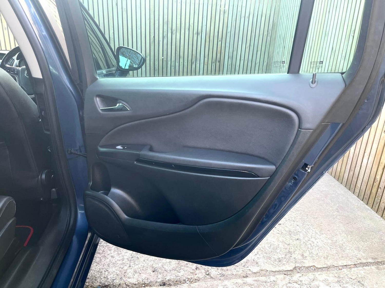 Used Vauxhall Zafira 2015 for sale - 77982470: Photo 48