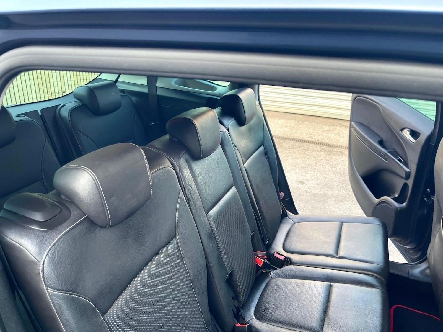 Used Vauxhall Zafira 2015 for sale - 77982470: Photo 55