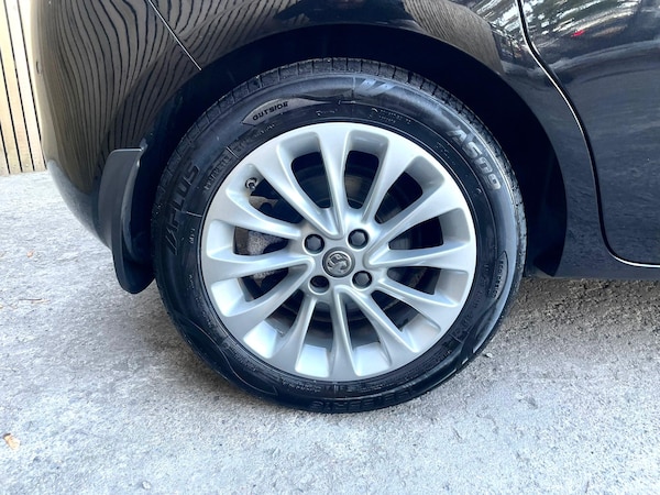 Used Vauxhall Corsa 2017 for sale - 76189892: Photo 19