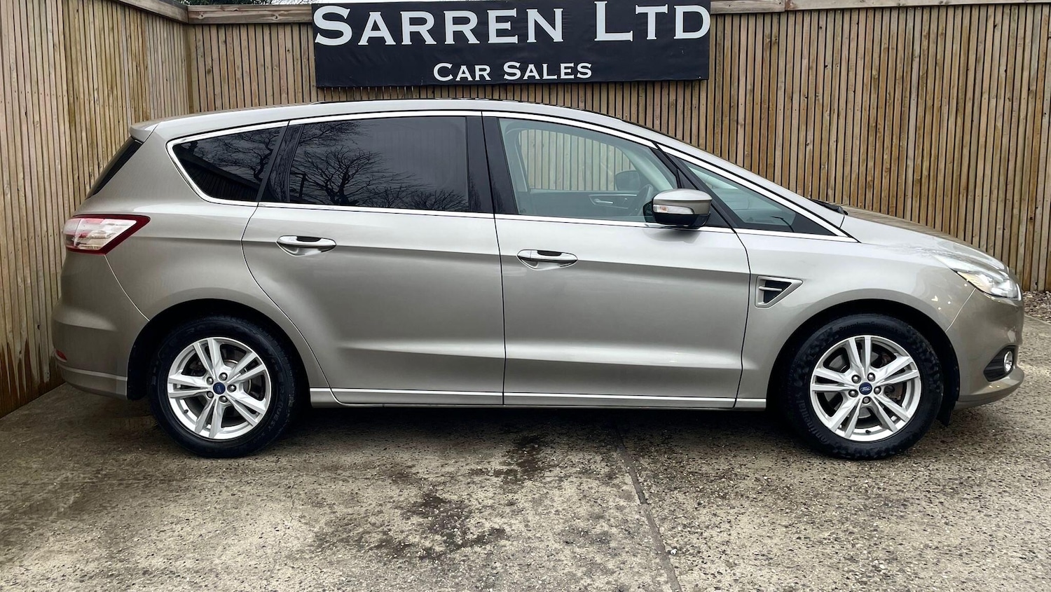 Used Ford S-Max 2016 for sale - 77411359: Photo 23