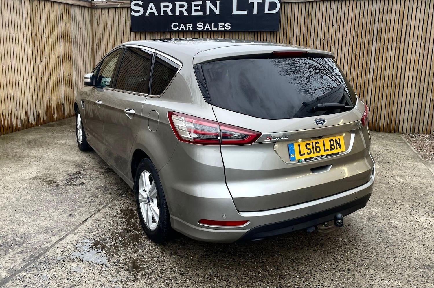 Used Ford S-Max 2016 for sale - 77411359: Photo 25