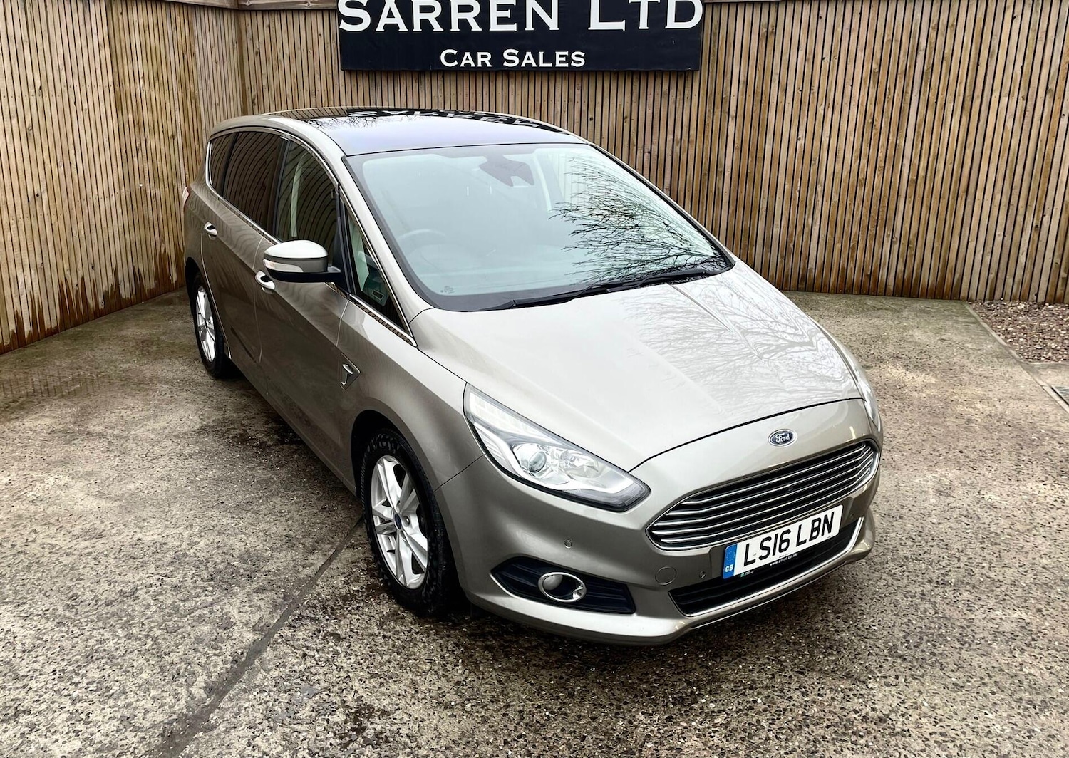 Used Ford S-Max 2016 for sale - 77411359: Photo 31