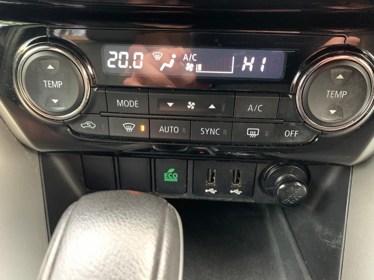 Used Mitsubishi Eclipse Cross 2018 for sale - 76377468: Photo 15