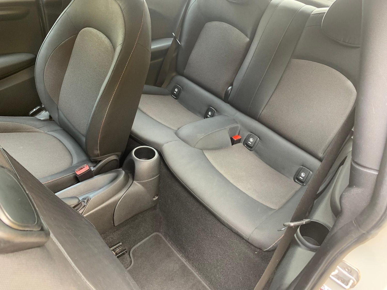 Used MINI Hatch 2018 for sale - 76801637: Photo 11