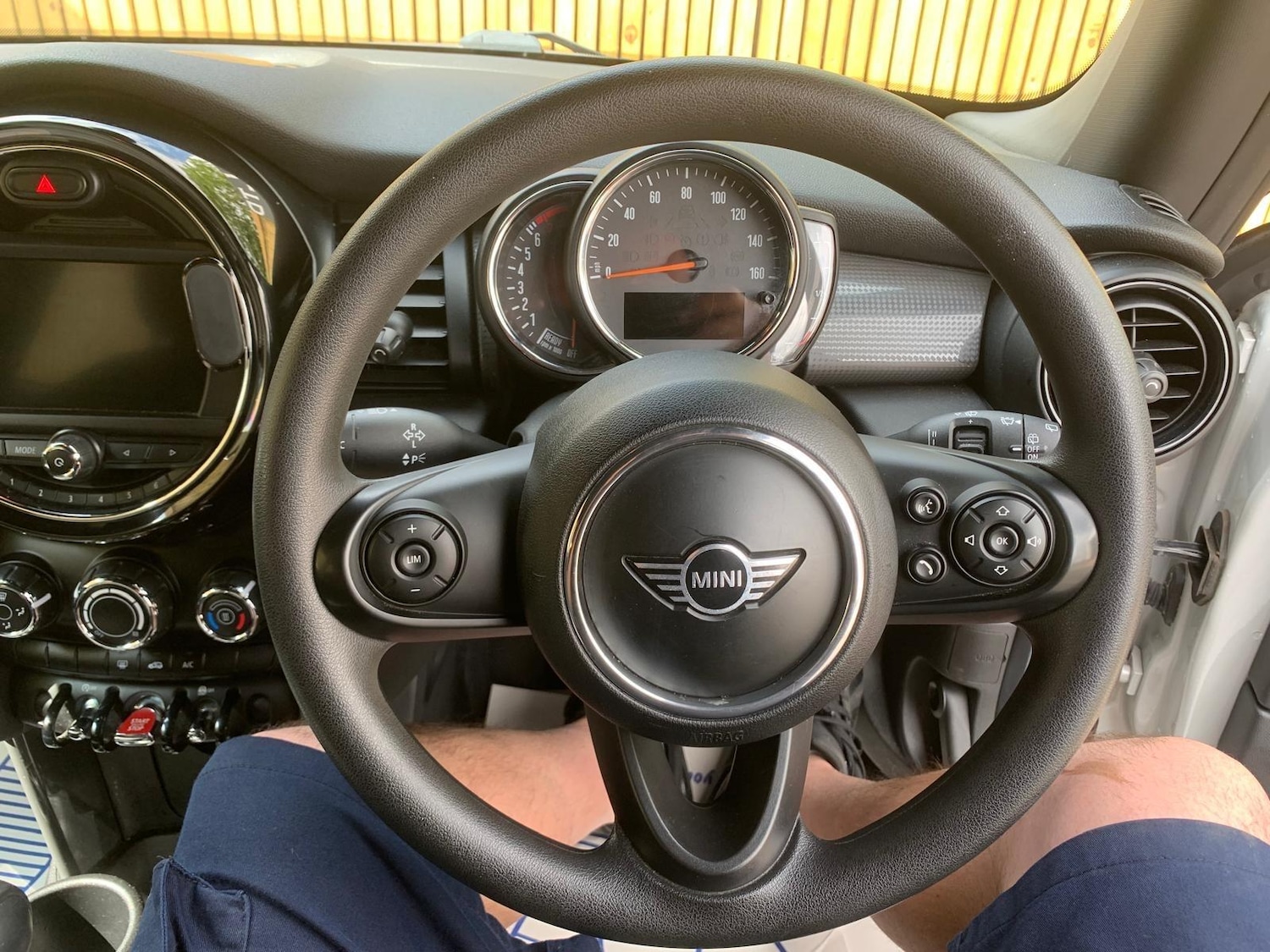 Used MINI Hatch 2018 for sale - 76801637: Photo 12