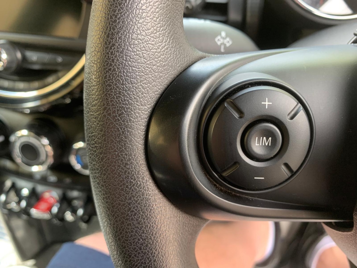 Used MINI Hatch 2018 for sale - 76801637: Photo 26