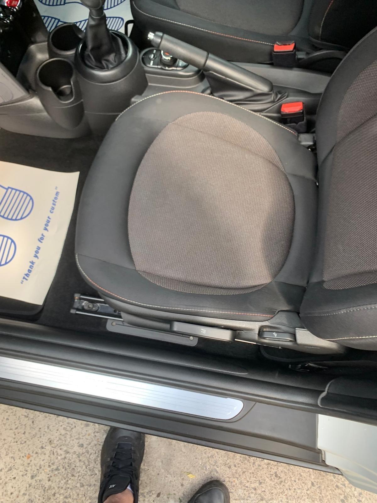 Used MINI Hatch 2018 for sale - 76801637: Photo 35