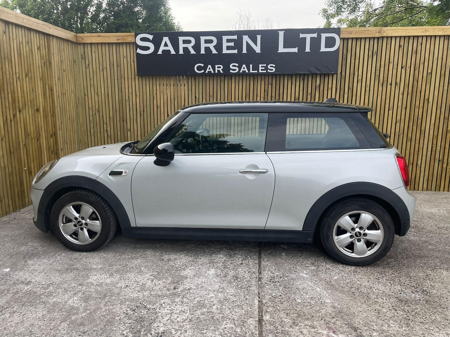 Used MINI Hatch 2018 for sale - 76801637: Photo 4