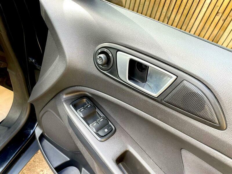 Used Ford Ecosport 2016 for sale - 76377836: Photo 52