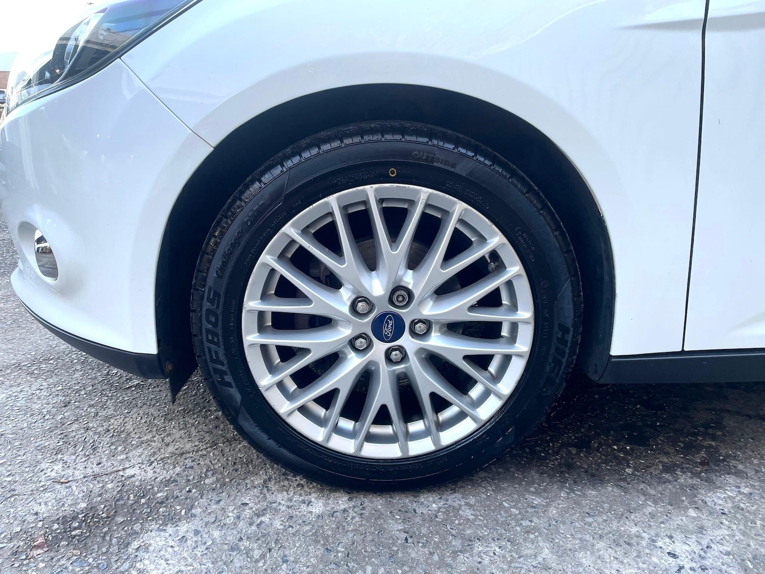 Used Ford Focus 2013 for sale - 76458068: Photo 17