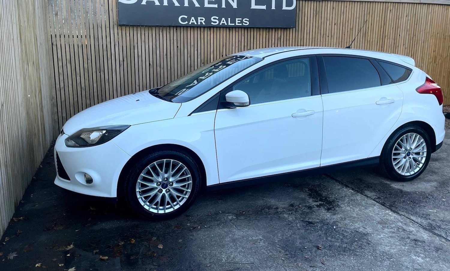 Used Ford Focus 2013 for sale - 76458068: Photo 32