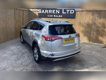 Used Toyota RAV4 2016 for sale - 76072542: Photo