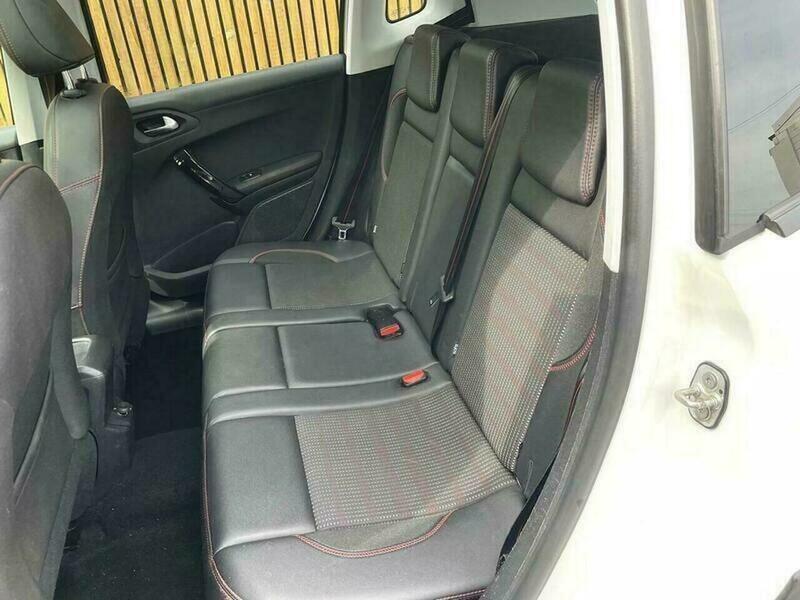 Used Peugeot 2008 2017 for sale - 77067113: Photo 11