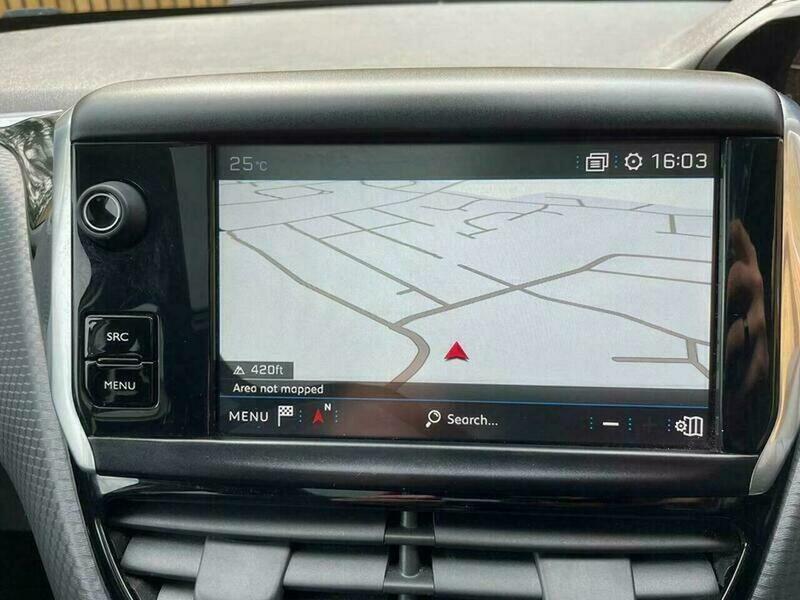 Used Peugeot 2008 2017 for sale - 77067113: Photo 13