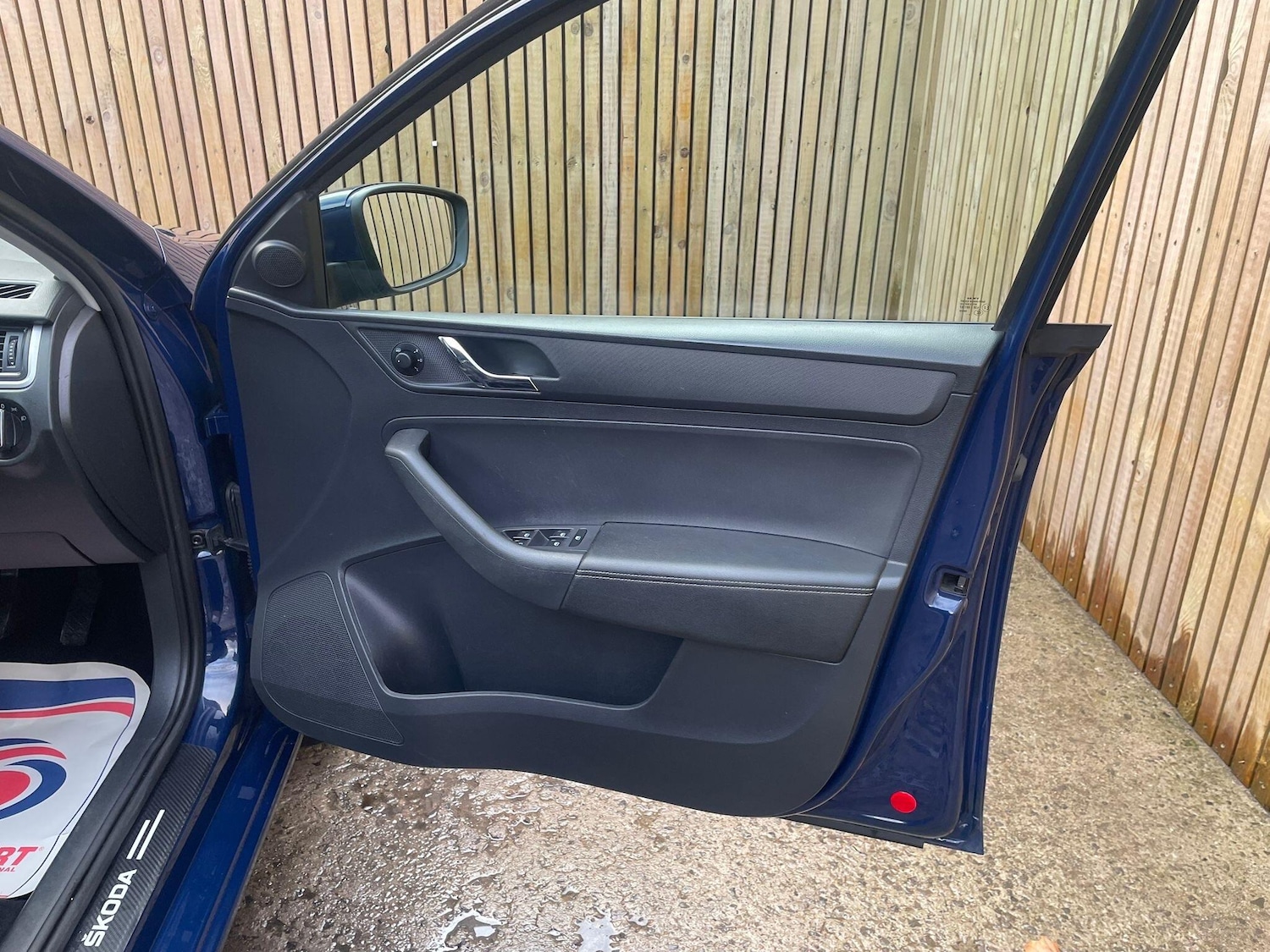 Used Skoda Rapid 2017 for sale - 77203339: Photo 32