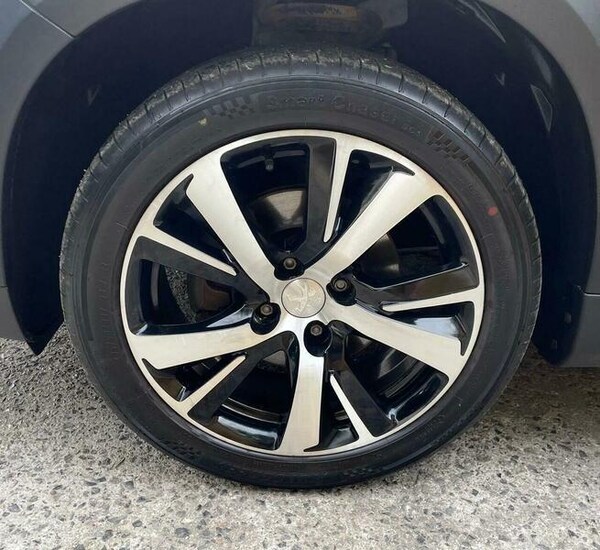 Used Peugeot 2008 2017 for sale - 75551813: Photo 17