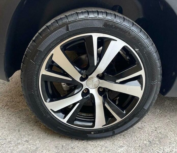 Used Peugeot 2008 2017 for sale - 75551813: Photo 18