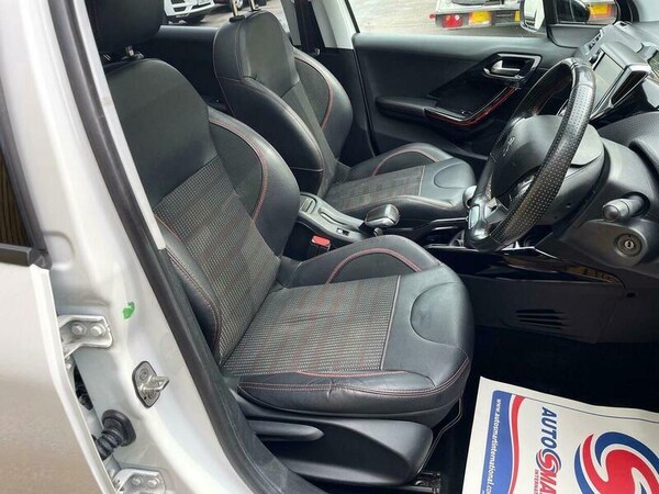 Used Peugeot 2008 2017 for sale - 75551813: Photo 9