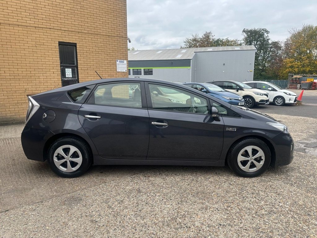 Used Toyota Prius 2013 for sale - 76395906: Photo 10