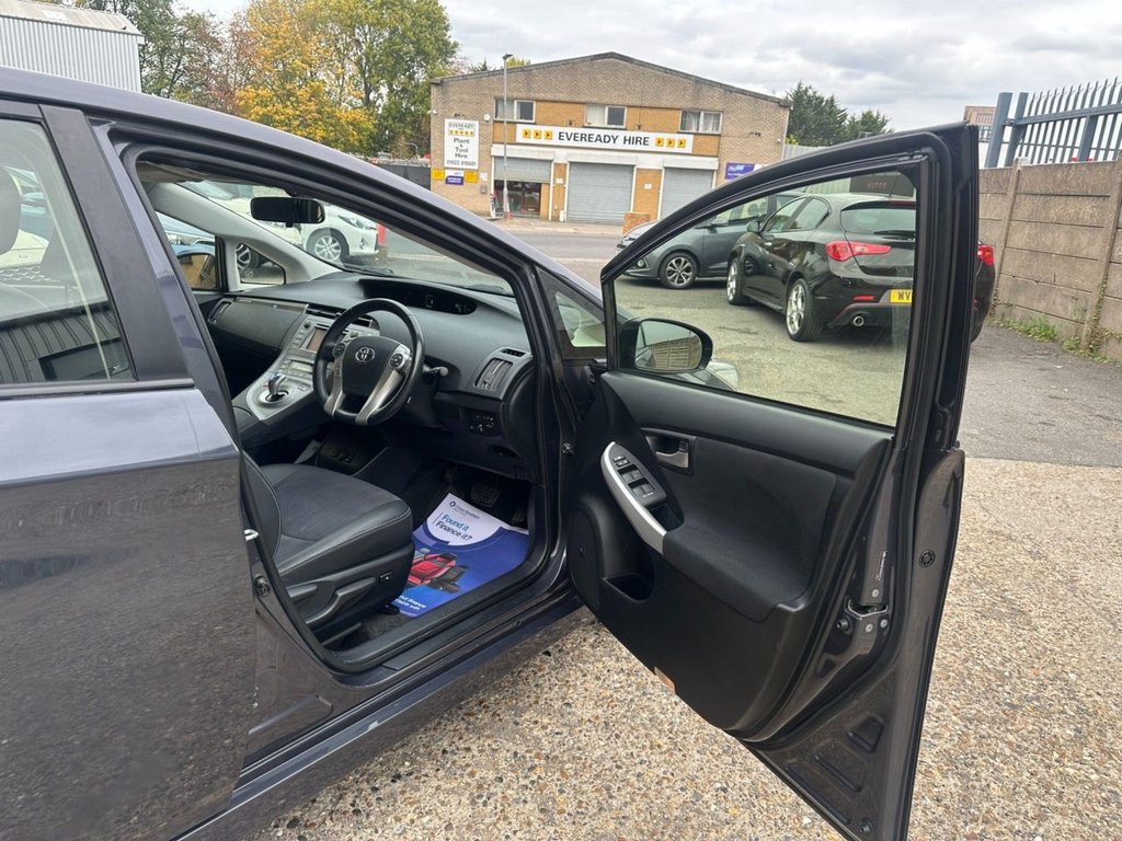 Used Toyota Prius 2013 for sale - 76395906: Photo 21