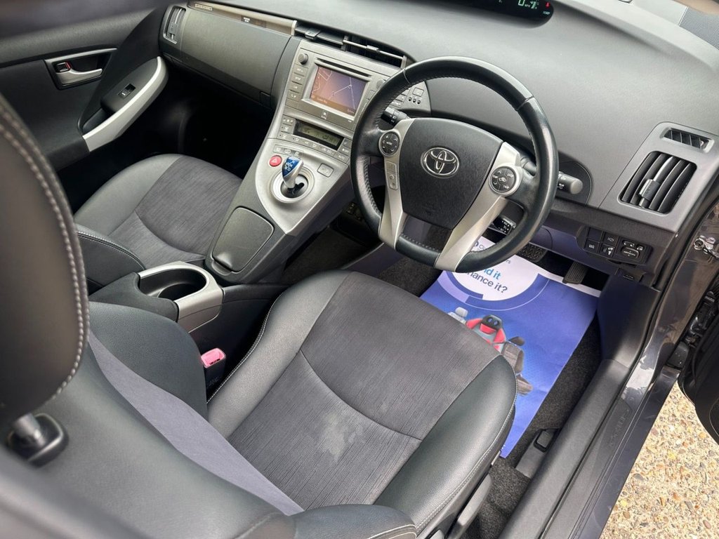 Used Toyota Prius 2013 for sale - 76395906: Photo 24