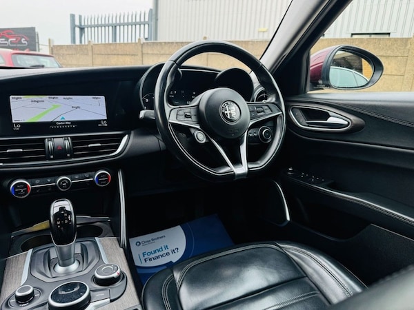 Used Alfa Romeo Giulia 2017 for sale - 76235289: Photo 10