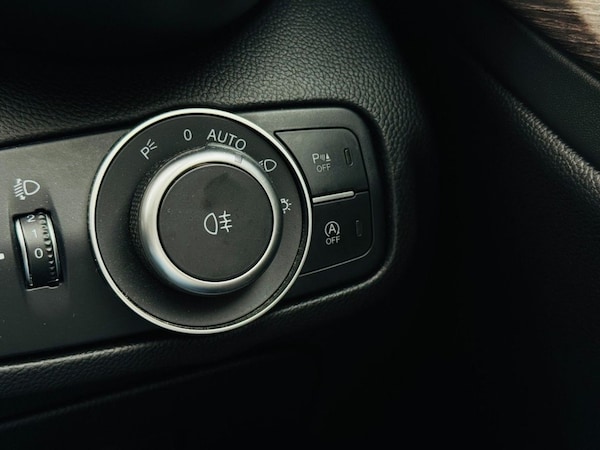 Used Alfa Romeo Giulia 2017 for sale - 76235289: Photo 29