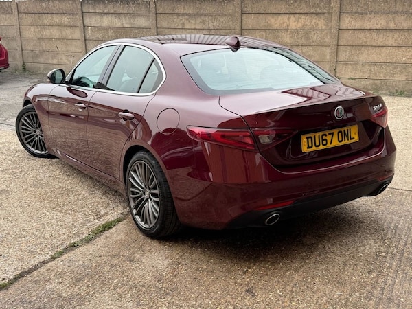 Used Alfa Romeo Giulia 2017 for sale - 76235289: Photo 6