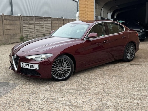 Used Alfa Romeo Giulia 2017 for sale - 76235289: Photo 8