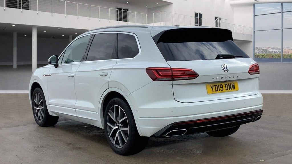 Used Volkswagen Touareg 2019 for sale - 76396037: Photo 4