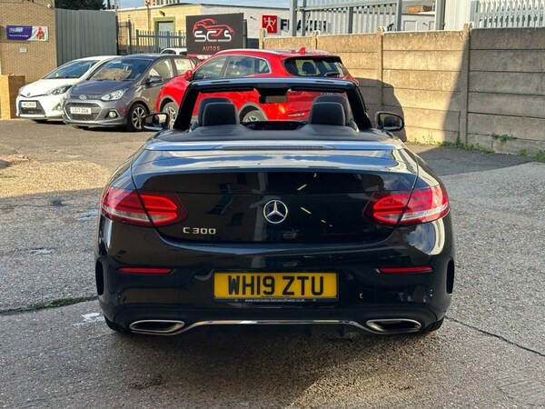 Used Mercedes-Benz C-Class 2019 for sale - 76235352: Photo 10