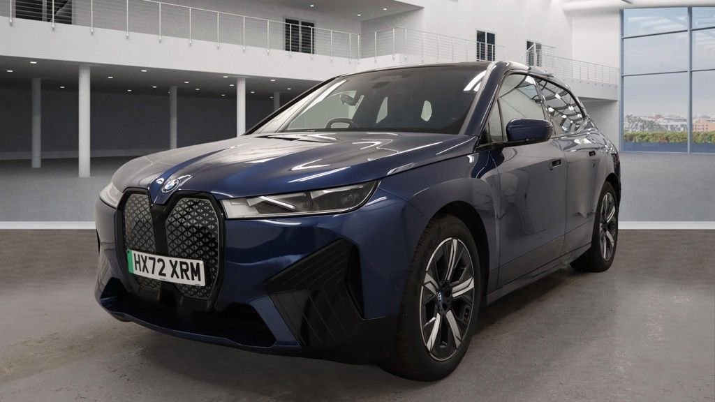 Used BMW iX 2022 for sale - 76323601: Photo 2