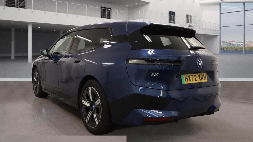 Used BMW iX 2022 for sale - 76323601: Photo 3