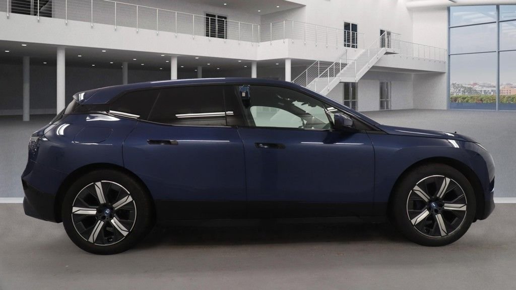 Used BMW iX 2022 for sale - 76323601: Photo 5