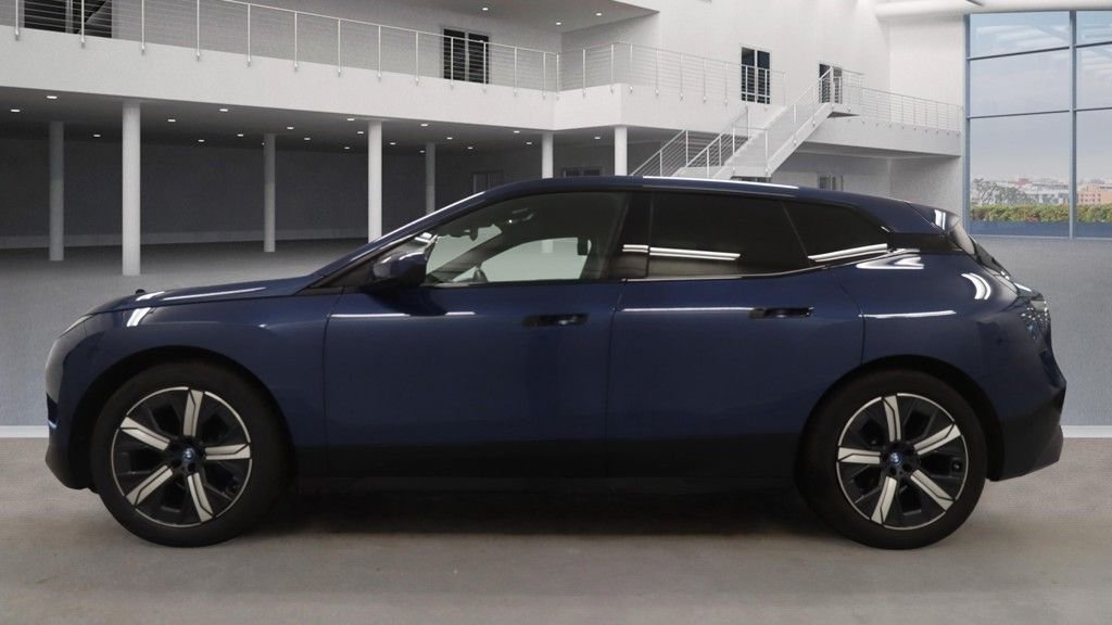 Used BMW iX 2022 for sale - 76323601: Photo 6