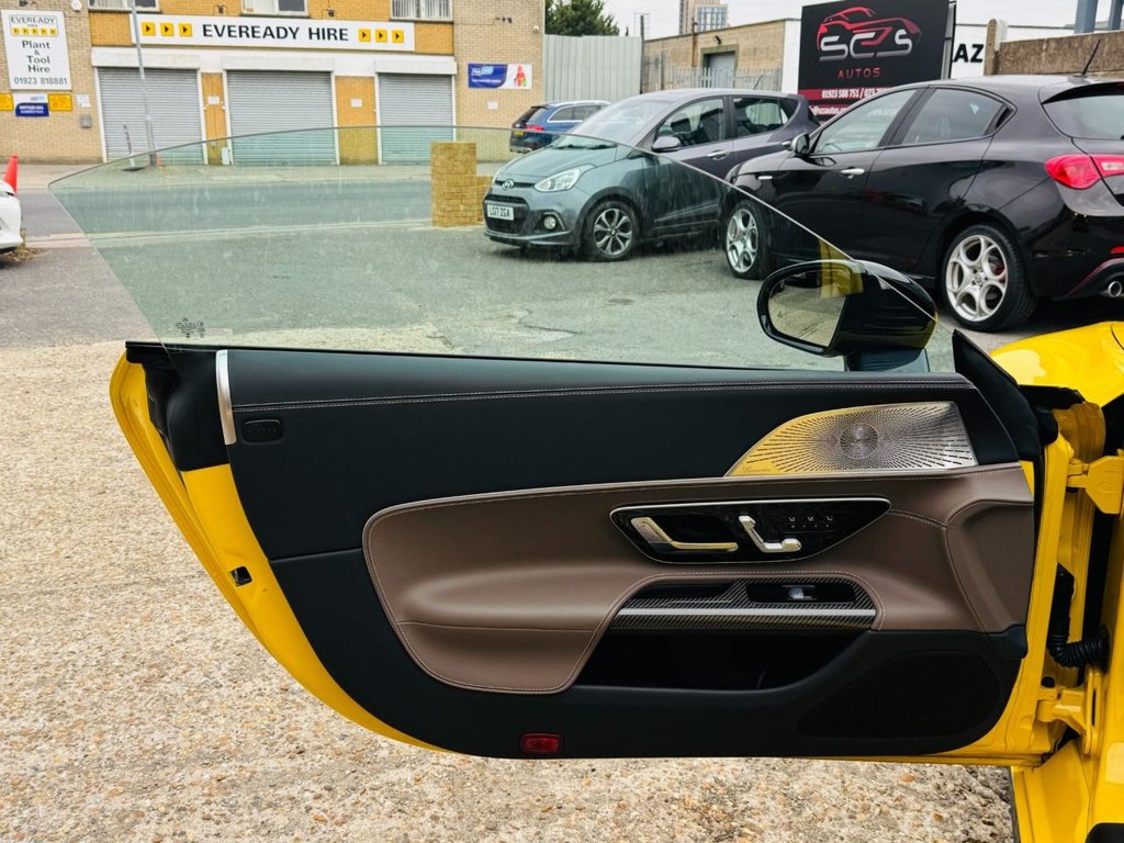 Used Mercedes-Benz SL 2024 for sale - 76291527: Photo 14