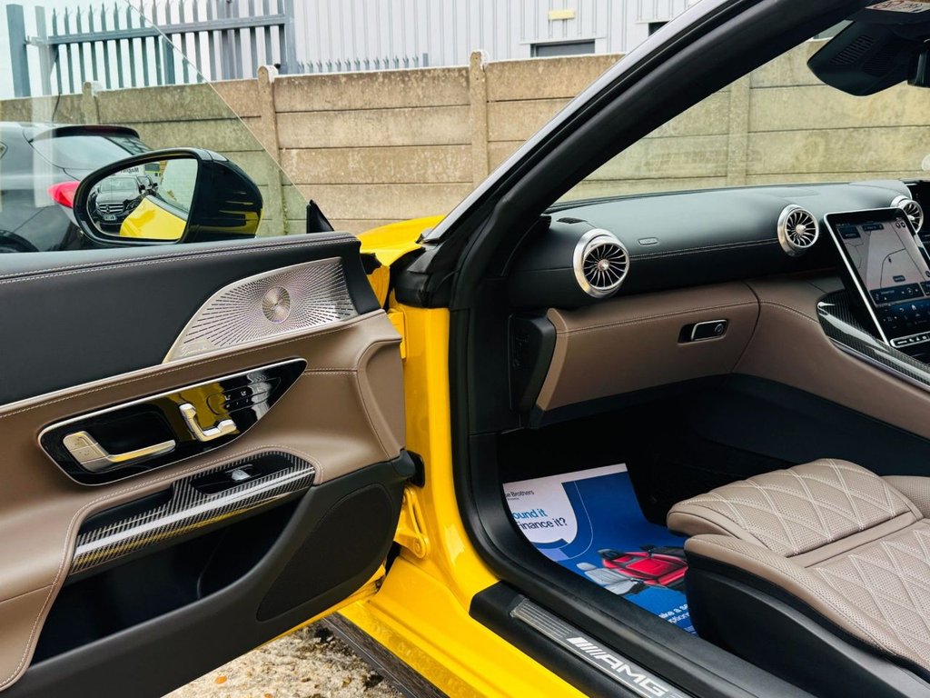 Used Mercedes-Benz SL 2024 for sale - 76291527: Photo 15