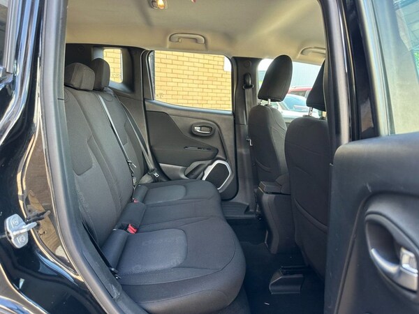 Used Jeep Renegade 2016 for sale - 76235300: Photo 11