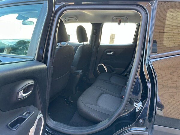 Used Jeep Renegade 2016 for sale - 76235300: Photo 13